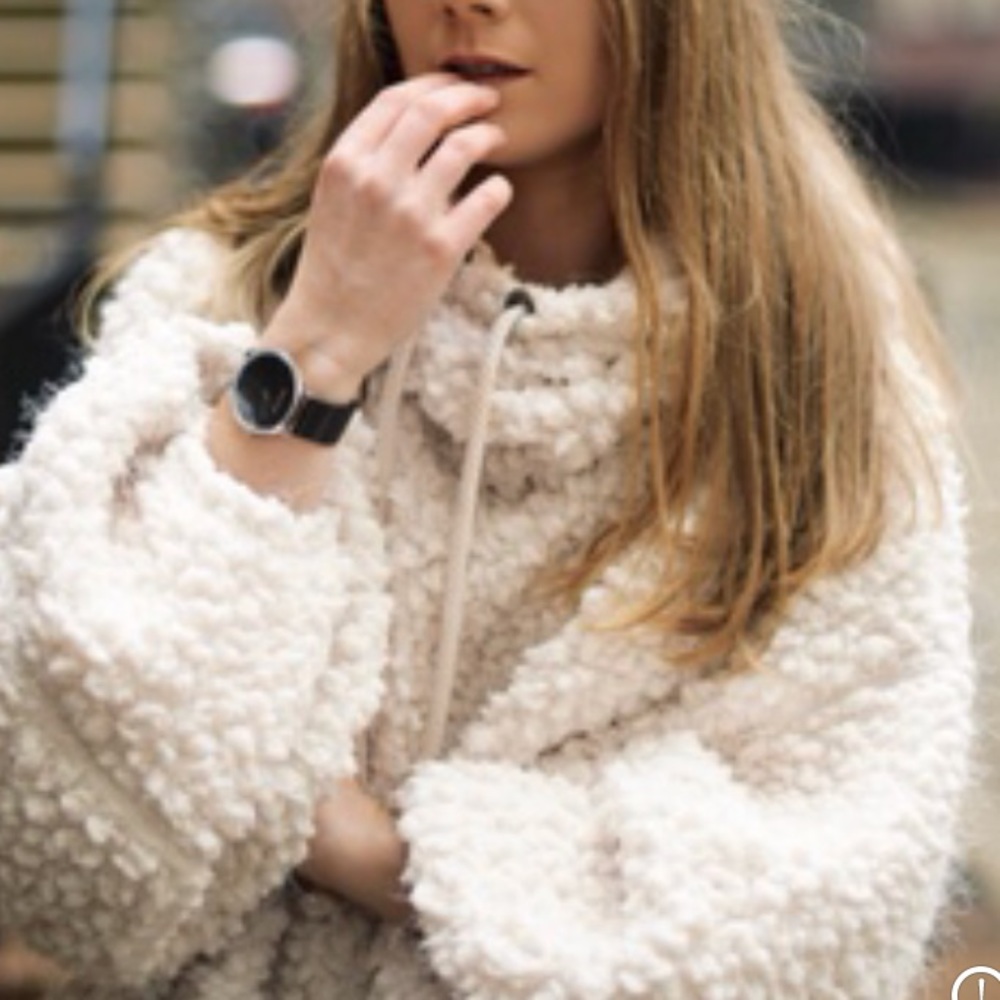 Free people Warm white hoodie